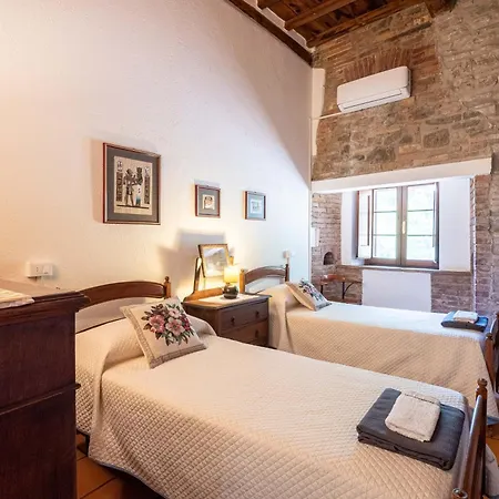 Fino 31 Posti - Vista Unica Sulla Valle - Assisi Perugia Guest house